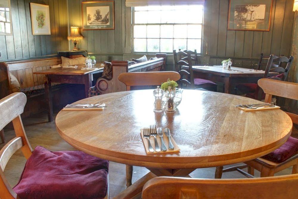 The Tollgate Inn Bradford-On-Avon Kültér fotó
