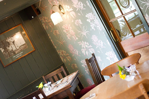 The Tollgate Inn Bradford-On-Avon Kültér fotó
